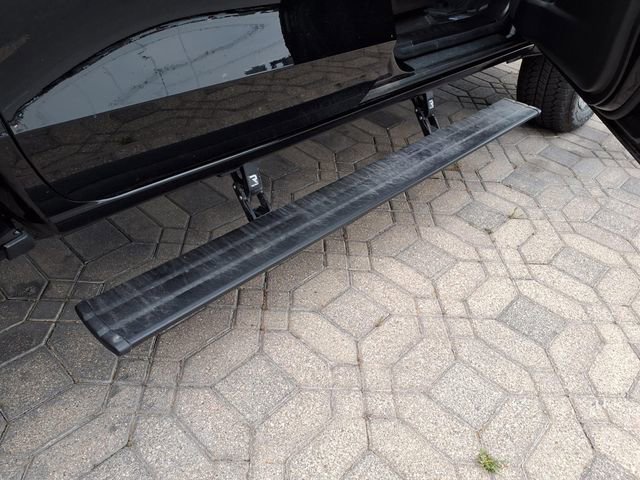 Used 2025 GMC Canyon Denali AWD/4WD image 30