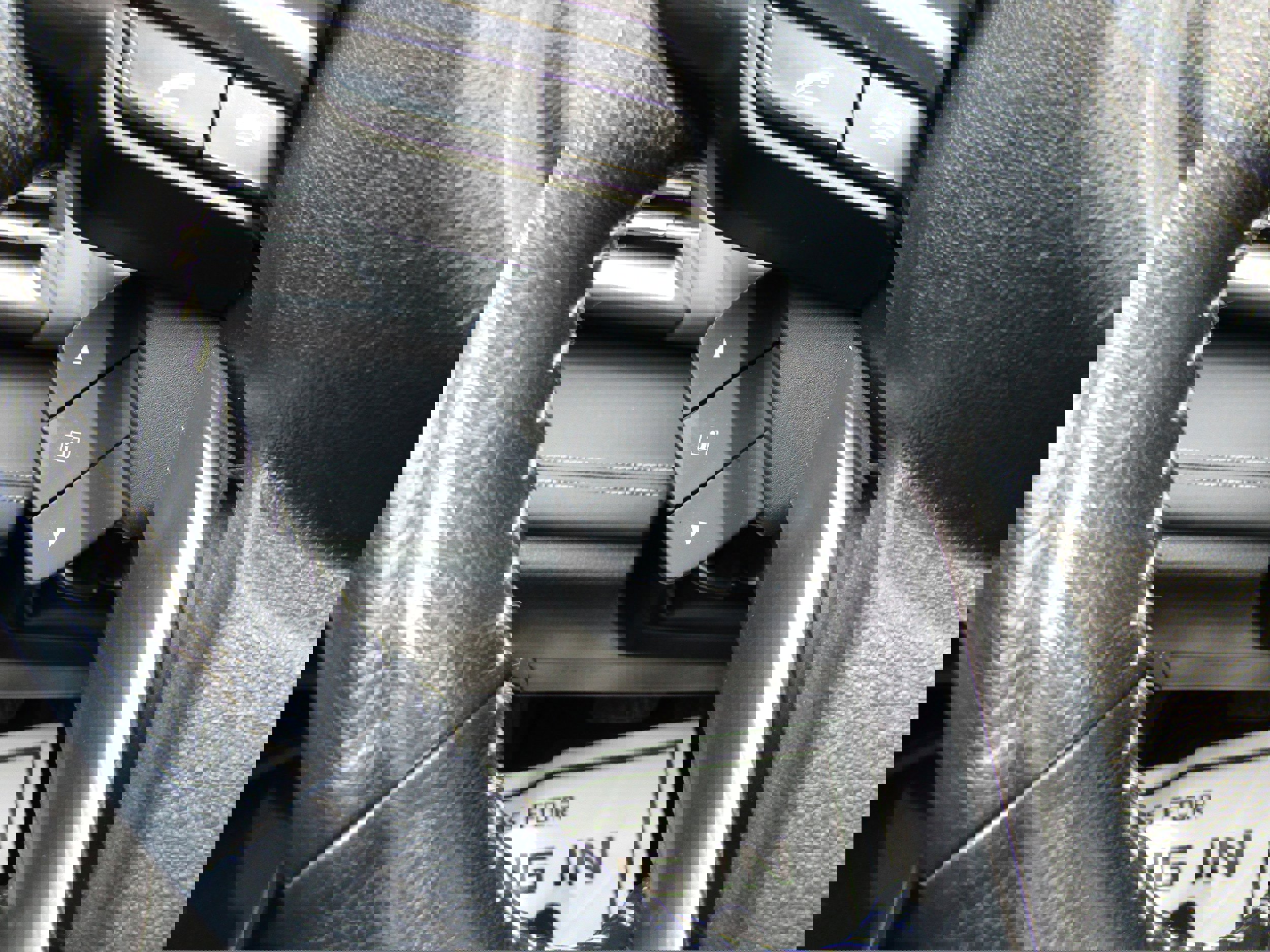 Used 2022 Subaru Outback Limited image 21