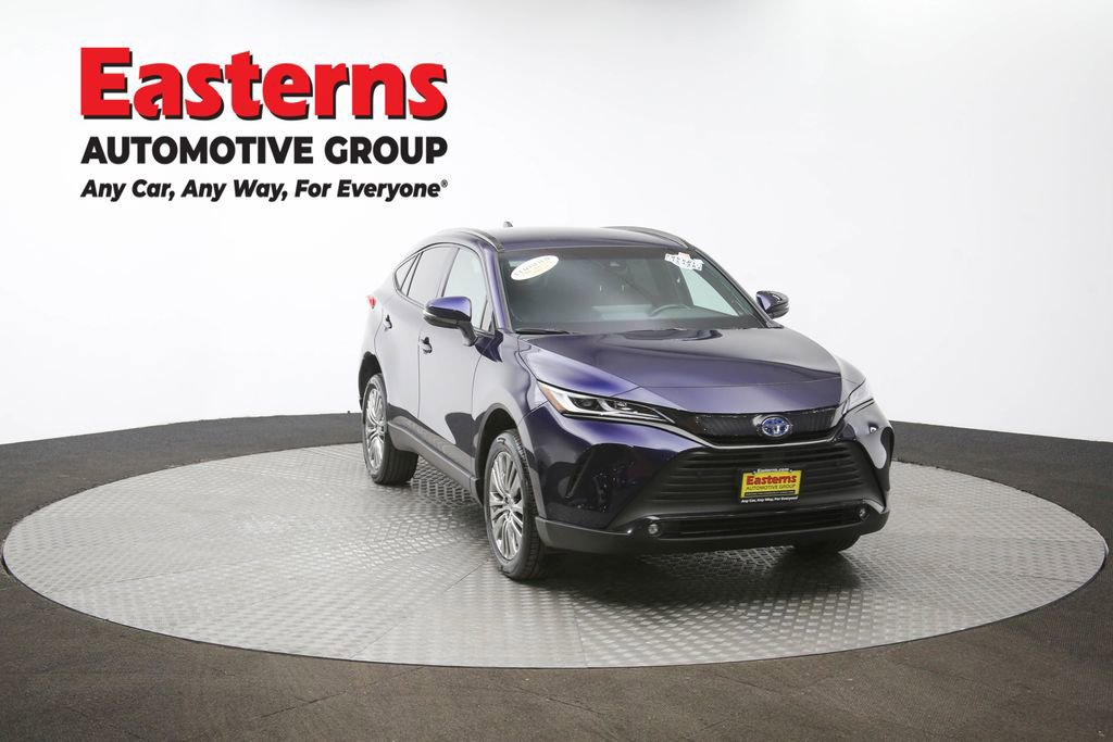 Used 2023 Toyota Venza XLE image 51