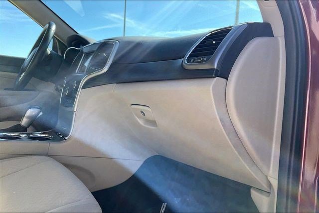 Used 2019 Jeep Grand Cherokee Laredo image 20