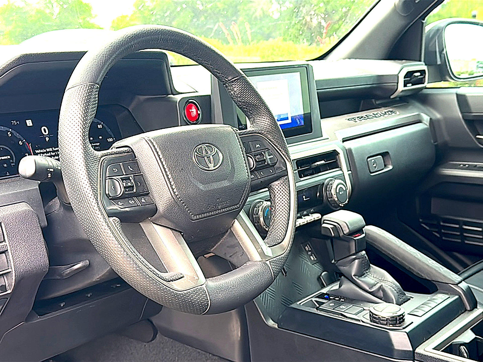 Used 2024 Toyota Tacoma TRD Sport RWD image 5