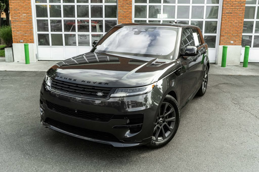 Used 2023 Land Rover Range Rover Sport SE Dynamic AWD/4WD image 2