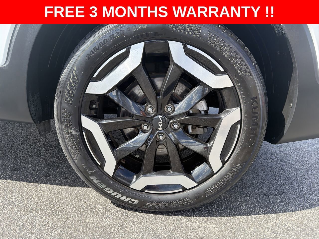 Used 2025 Kia Telluride S image 35