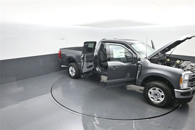 New 2026 Ford F250 XLT image 31