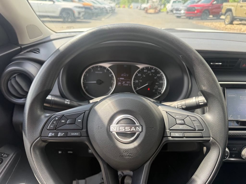 Used 2023 Nissan Kicks S FWD image 17