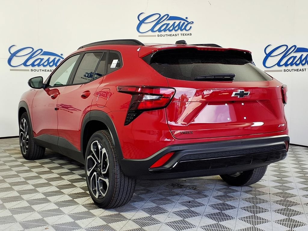 New 2026 Chevrolet Trax RS w/ Driver Confidence Package FWD image 2