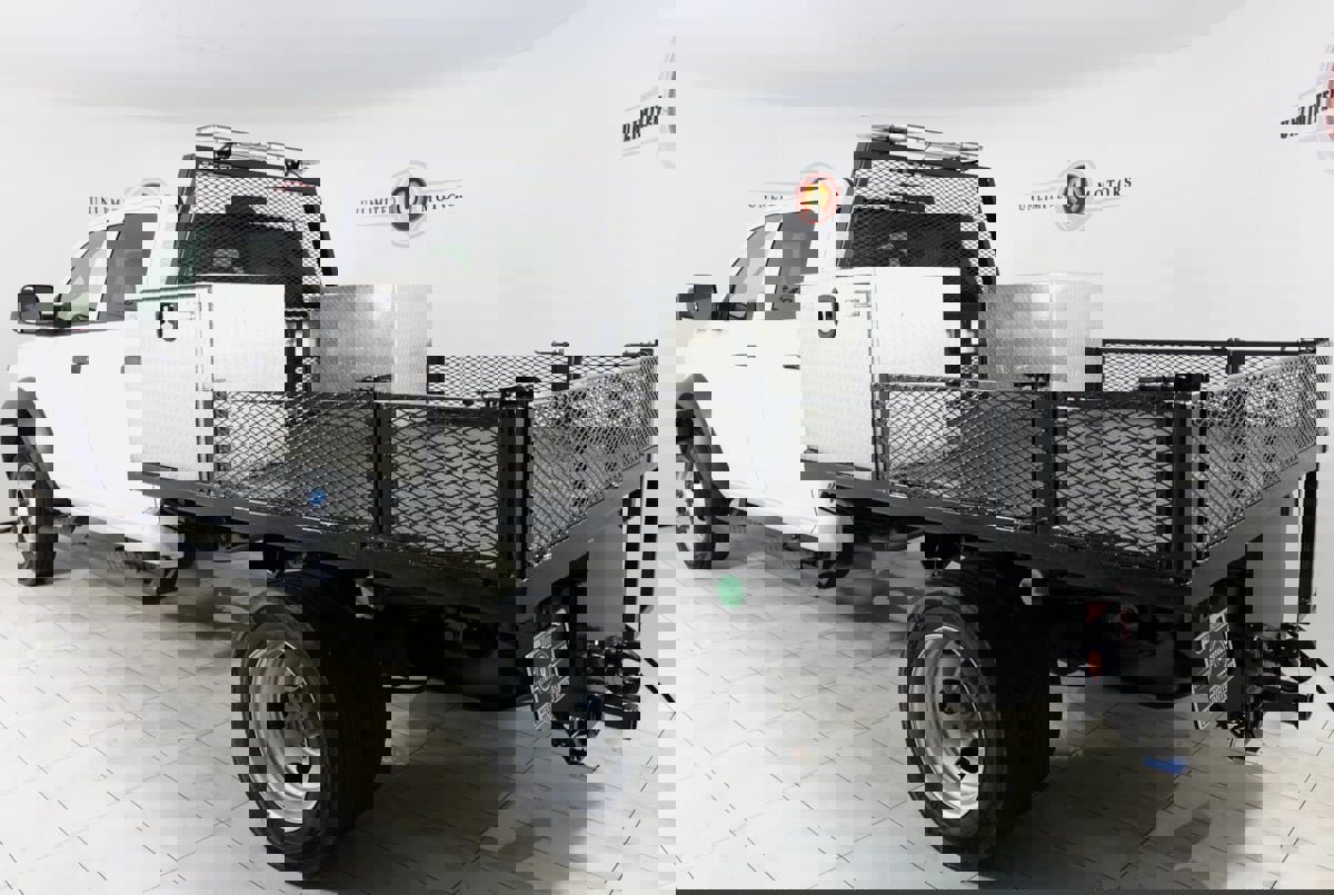 Used 2022 RAM 5500 Tradesman w/ Max Tow Package image 3