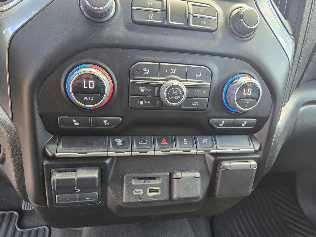 Used 2023 Chevrolet Silverado 2500 LTZ AWD/4WD image 16