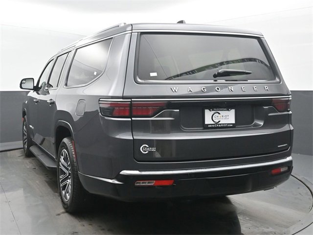 Used 2024 Jeep Wagoneer L Series II w/ Flexible Seating Group image 4