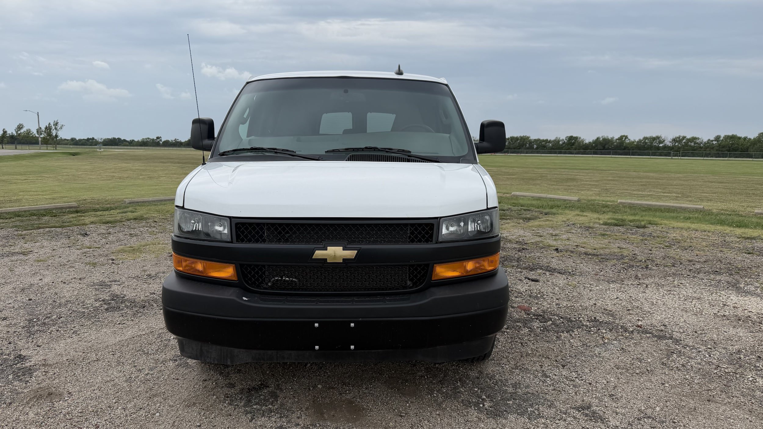 Used 2024 Chevrolet Express 3500 LS RWD image 12