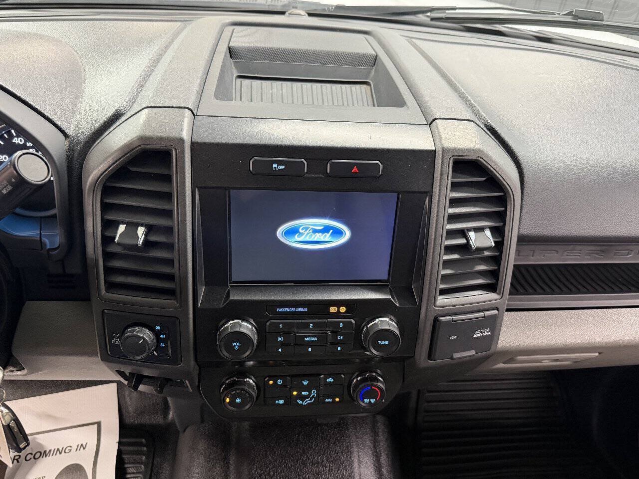 Used 2022 Ford F250 XL w/ Power Equipment Group AWD/4WD image 42