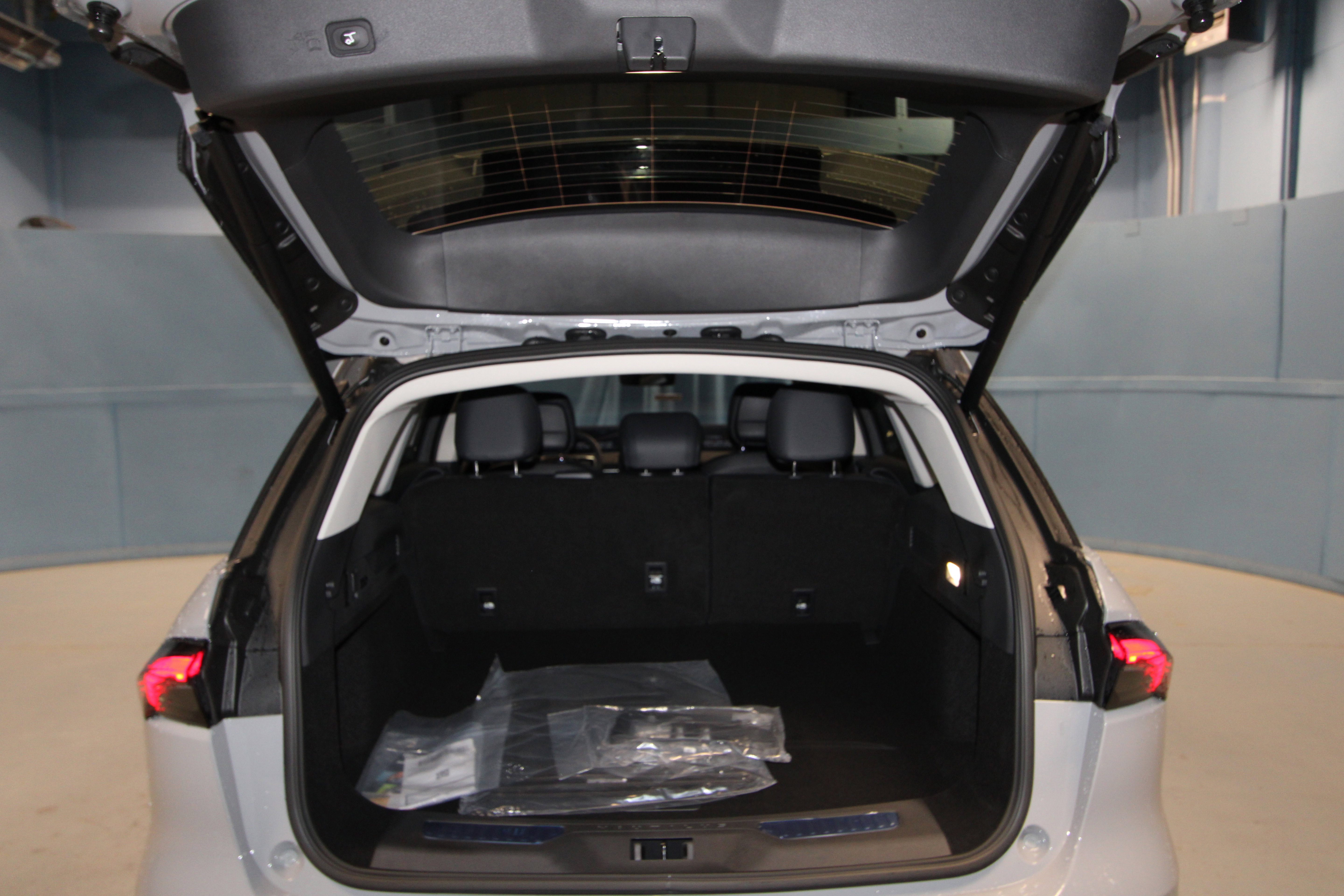 New 2026 Lincoln Nautilus Premier w/ Jet Appearance Package image 42