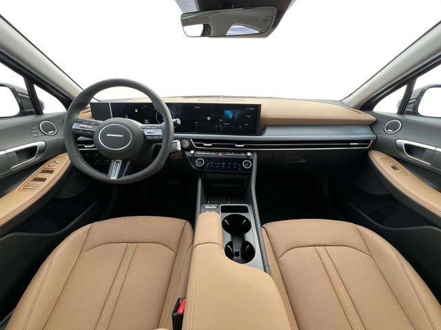New 2025 Hyundai Sonata Limited image 13