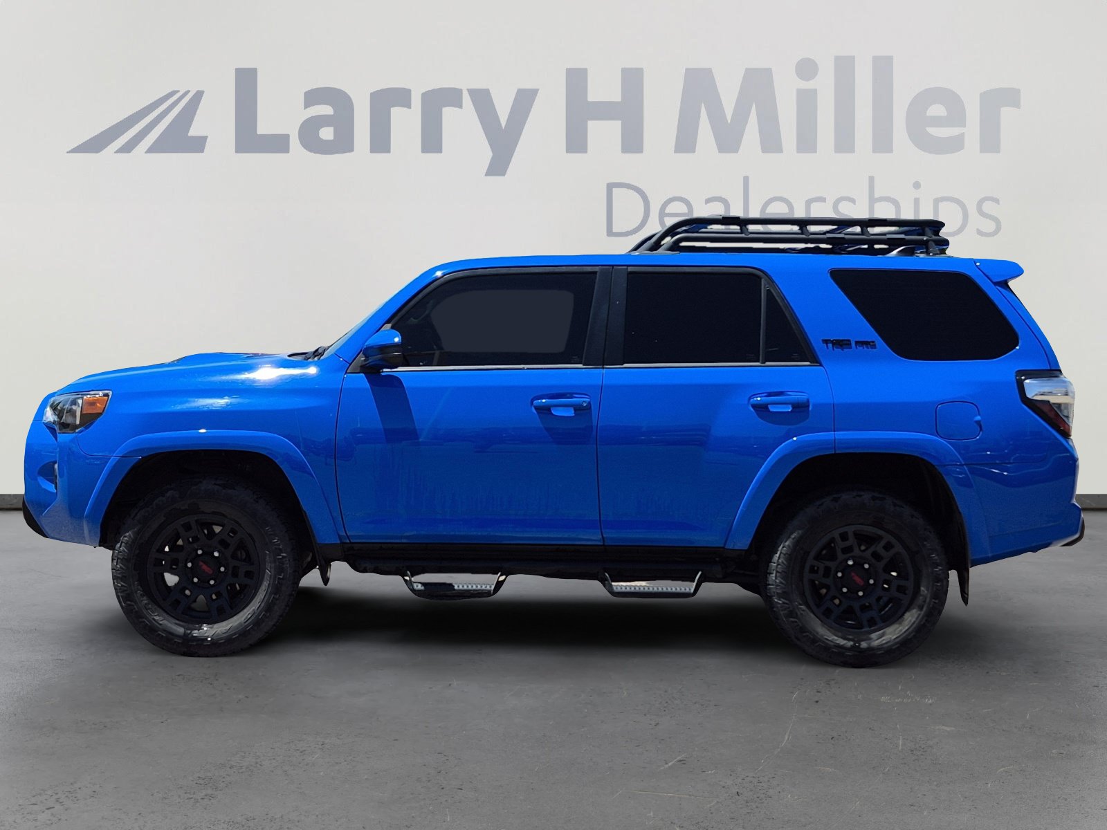 Used 2019 Toyota 4Runner TRD Pro AWD/4WD image 2