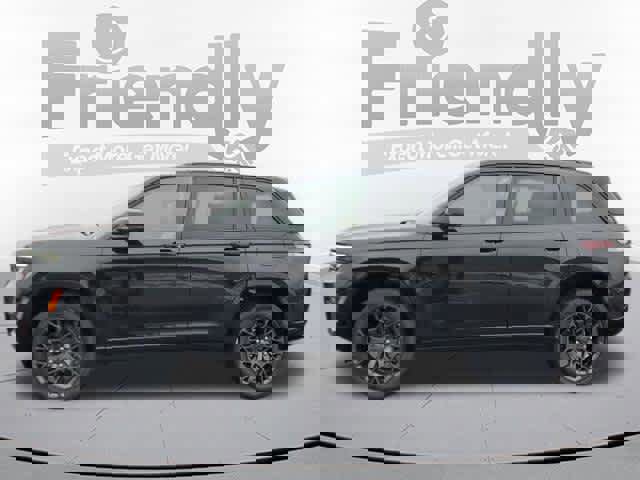 Used 2025 Jeep Grand Cherokee Summit w/ Obsidian Package image 2