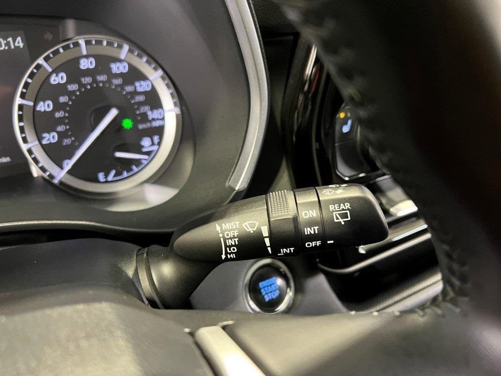 Used 2022 Toyota Highlander XLE image 39