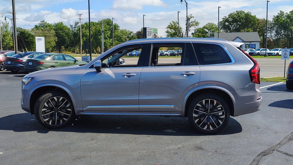 New 2026 Volvo XC90 B6 Plus AWD/4WD image 5