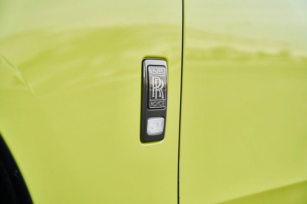 Used 2025 Rolls-Royce Ghost Black Badge image 8