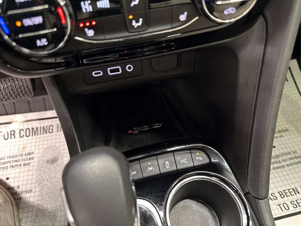 Used 2023 Buick Encore GX Essence w/ Advanced Technology Package image 42