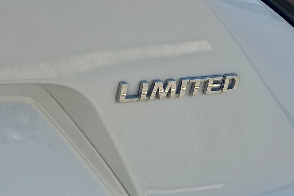 Certified 2023 Toyota bZ4X AWD image 28