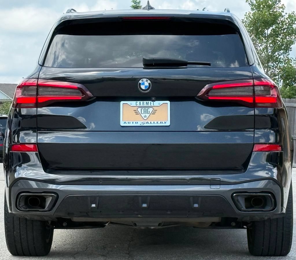 Used 2021 BMW X5 xDrive40i w/ M Sport Package AWD/4WD image 4