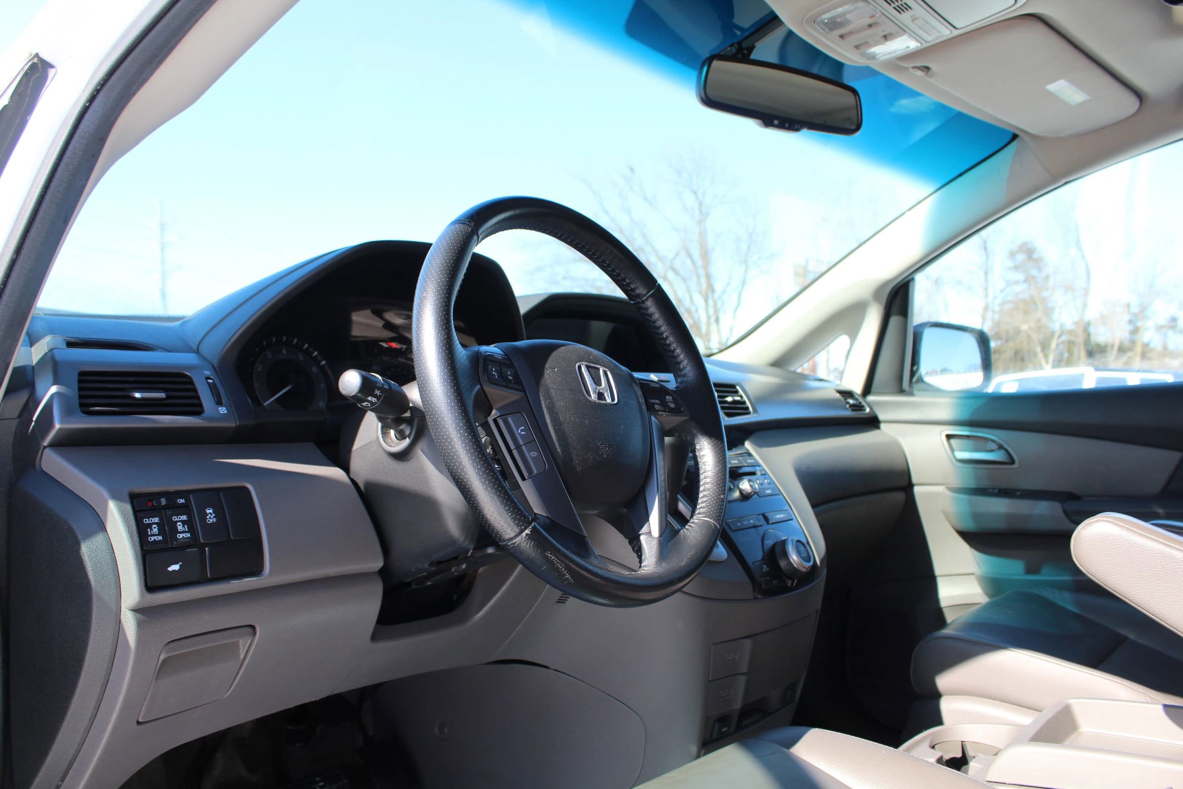 Used 2012 Honda Odyssey EX-L image 10