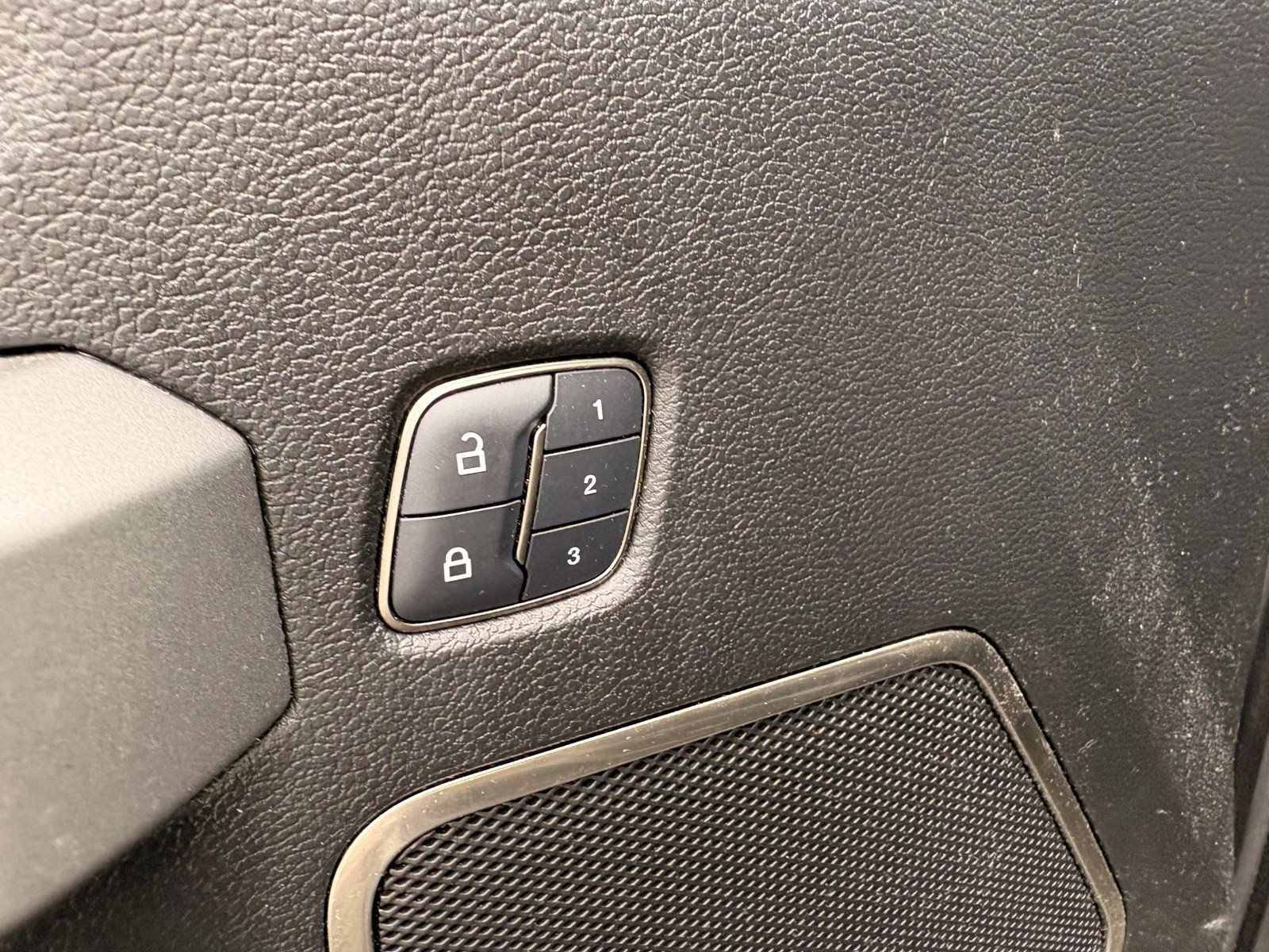 Used 2018 Ford F150 Raptor w/ Equipment Group 802A Luxury image 14