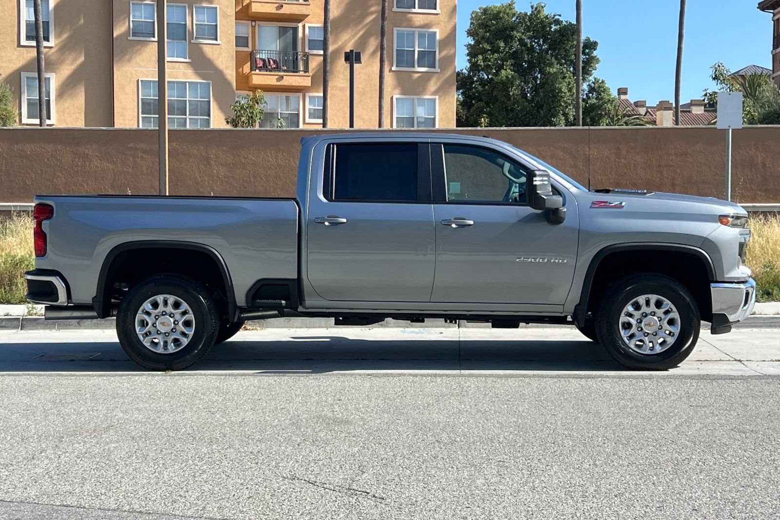 New 2026 Chevrolet Silverado 2500 LT w/ All Star Edition AWD/4WD image 3