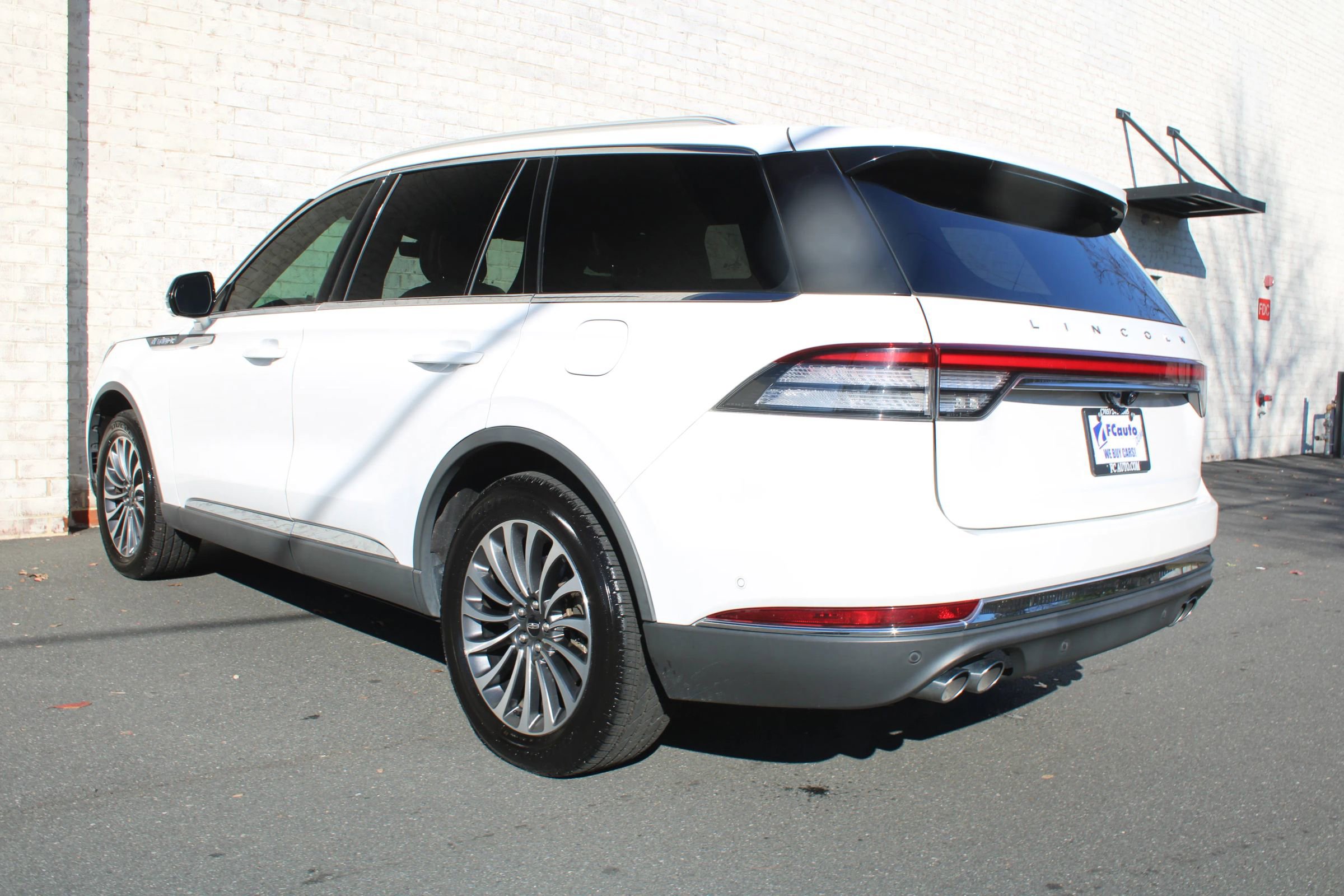 Used 2020 Lincoln Aviator Reserve w/ Equipment Group 201A image 7
