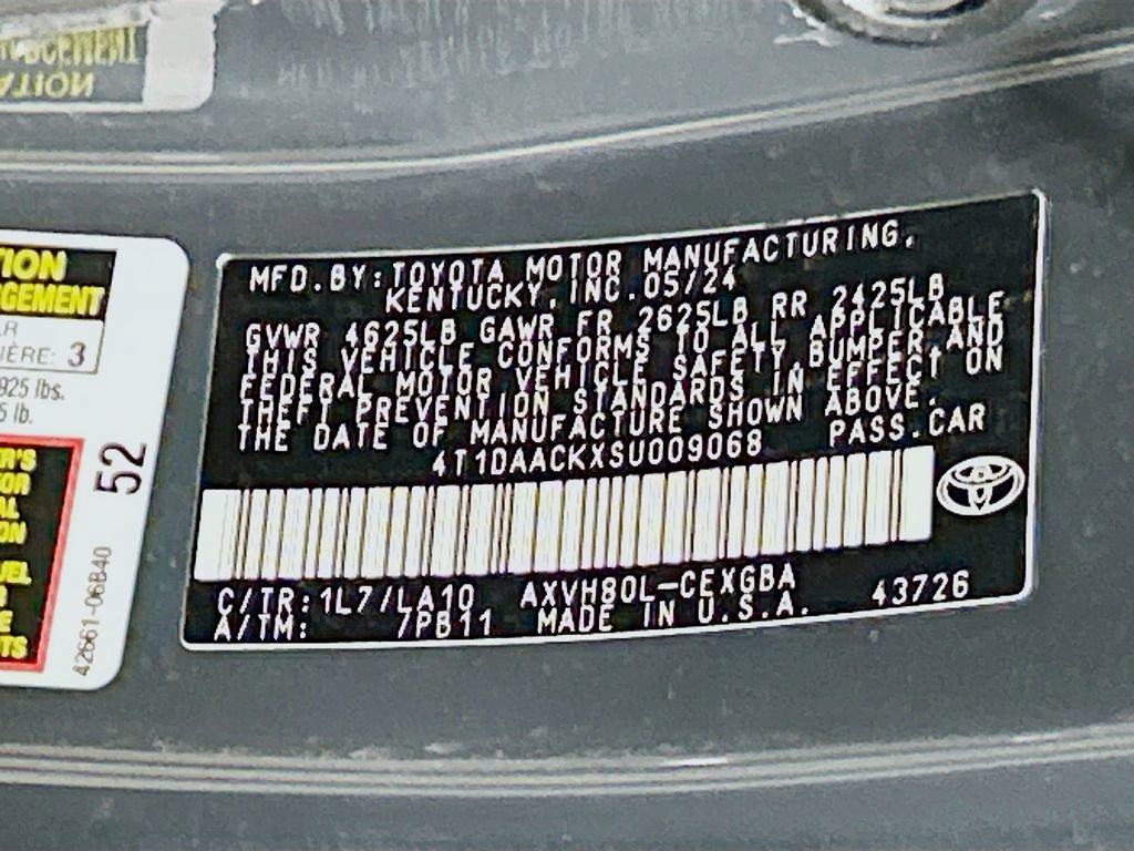 Used 2025 Toyota Camry XLE w/ Premium Package FWD image 30