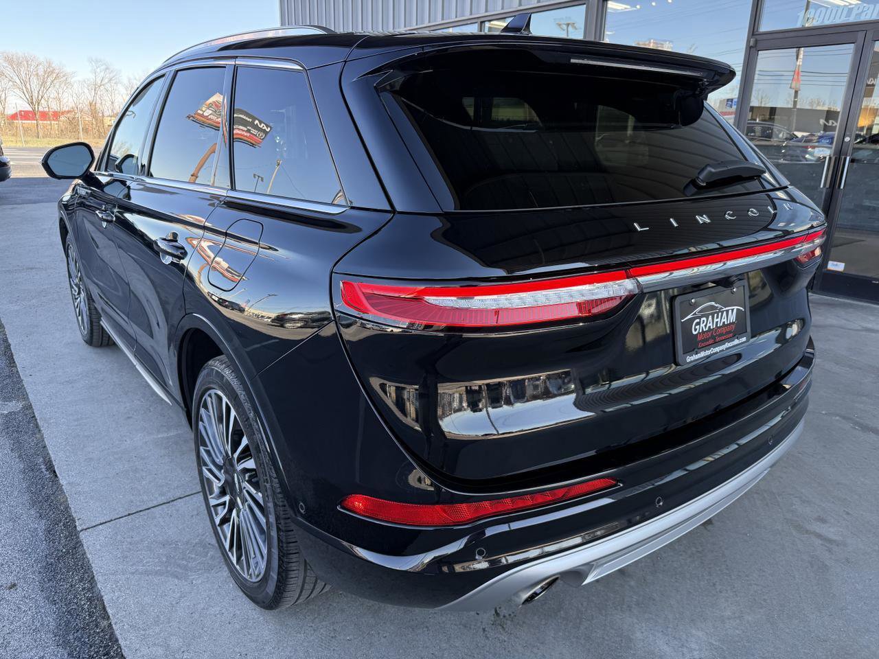 Used 2022 Lincoln Corsair Reserve w/ Equipment Group 201A image 7