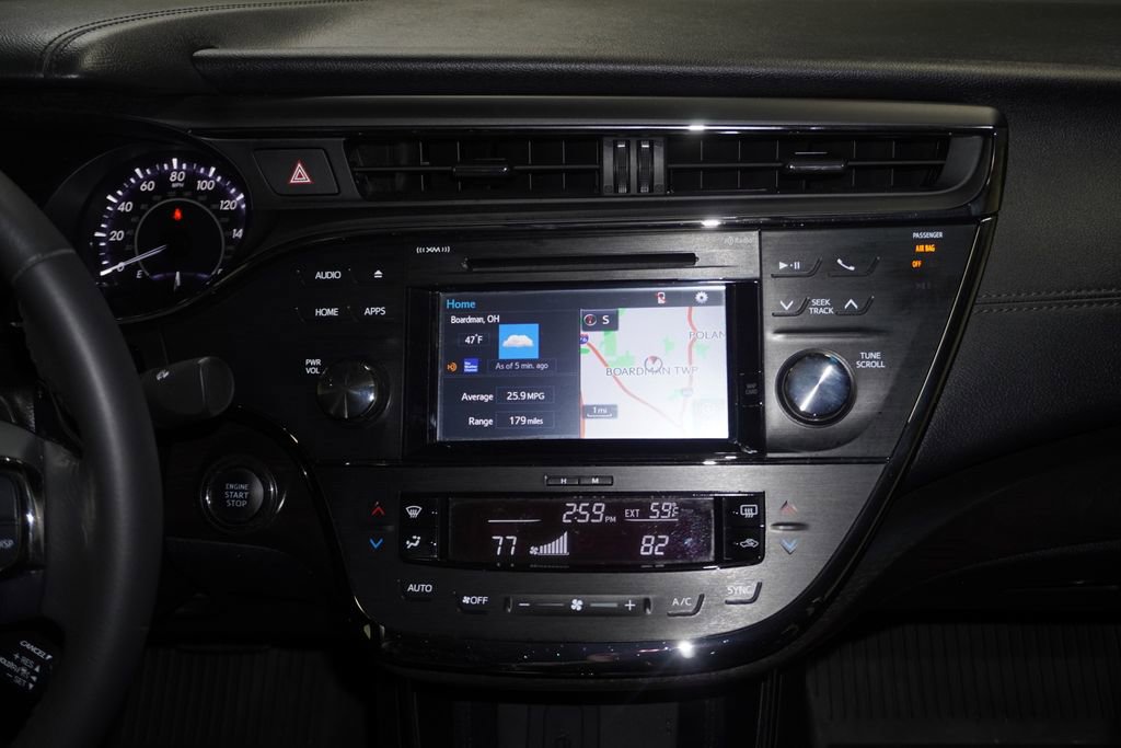 Used 2017 Toyota Avalon XLE Premium w/ All Weather Liner Package FWD image 17