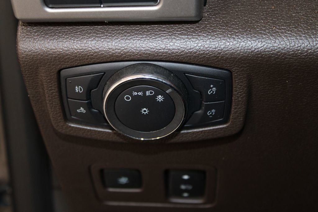 Used 2022 Ford F250 King Ranch w/ Tremor Off-Road Package image 44