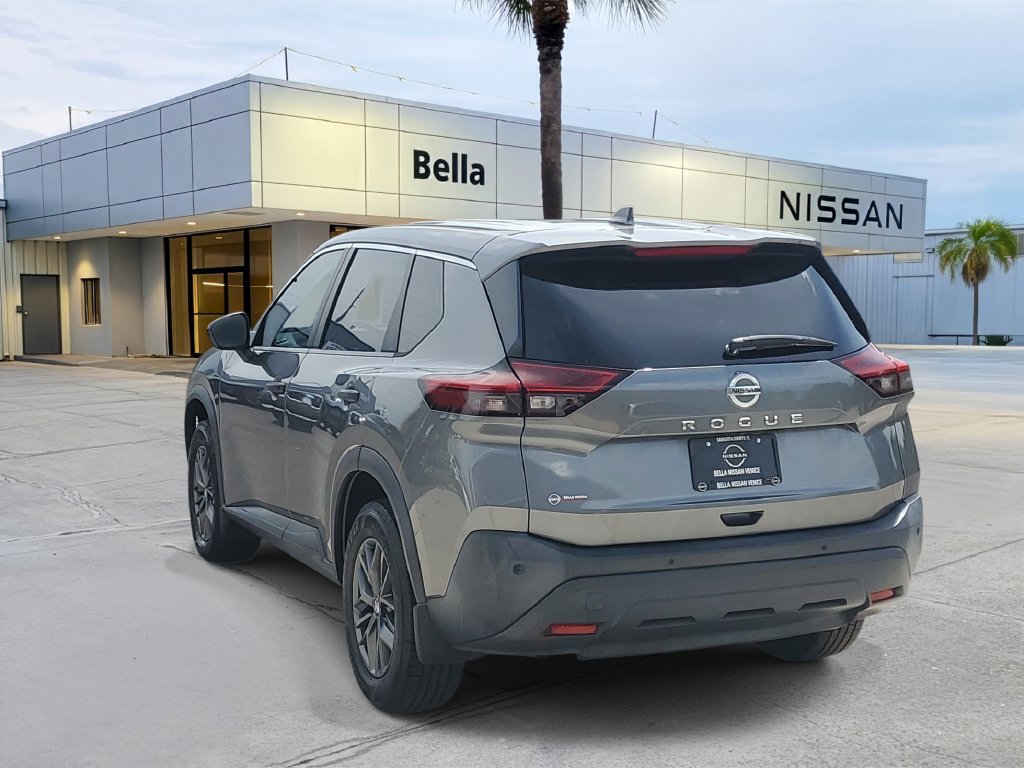 Certified 2021 Nissan Rogue S FWD image 4