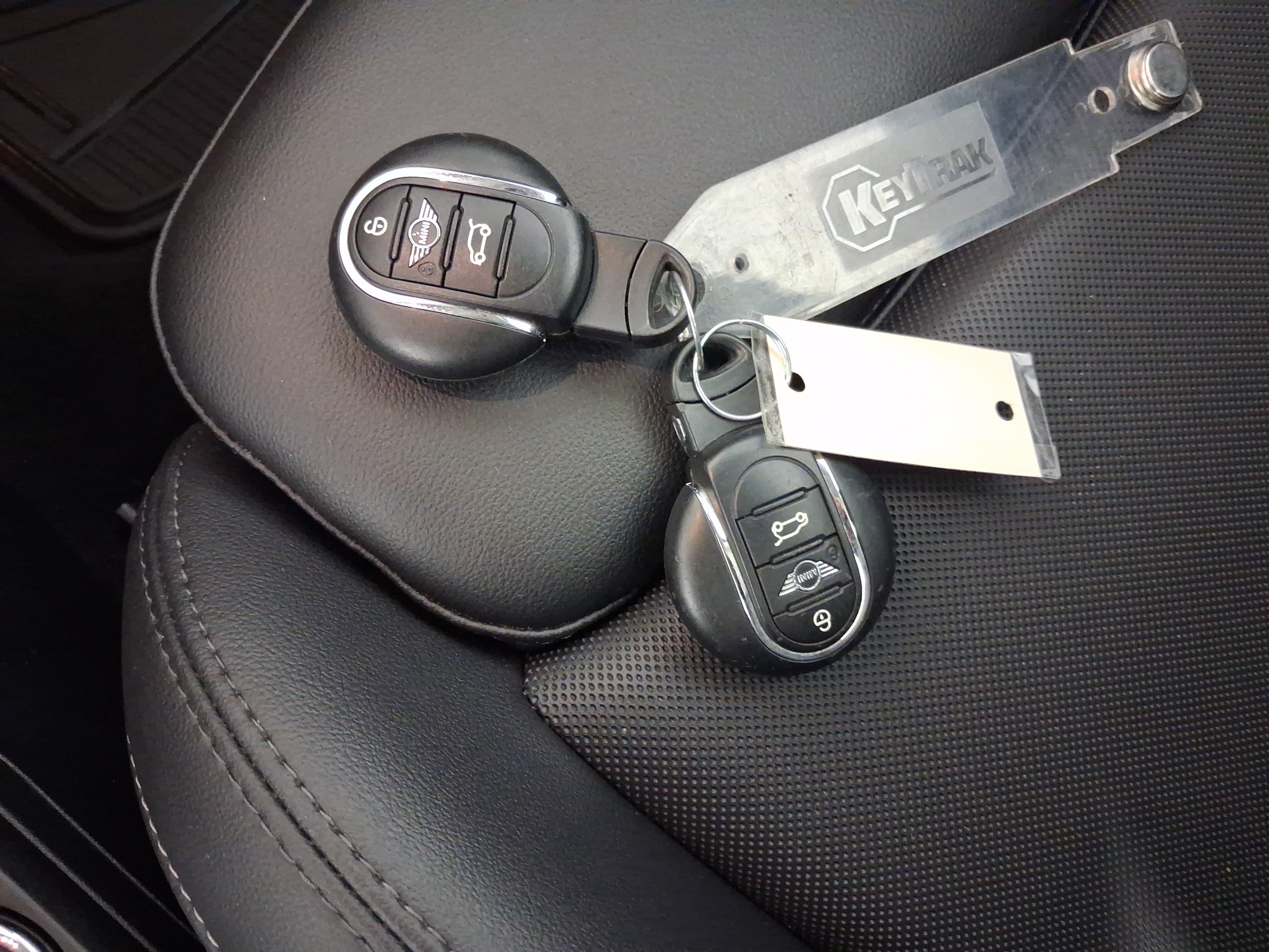Used 2022 MINI Cooper S w/ Premium Package FWD image 38