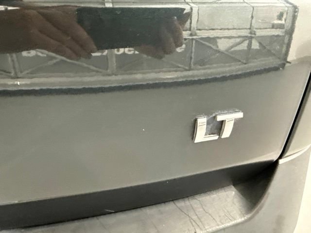 Used 2019 Chevrolet Traverse LT FWD image 9