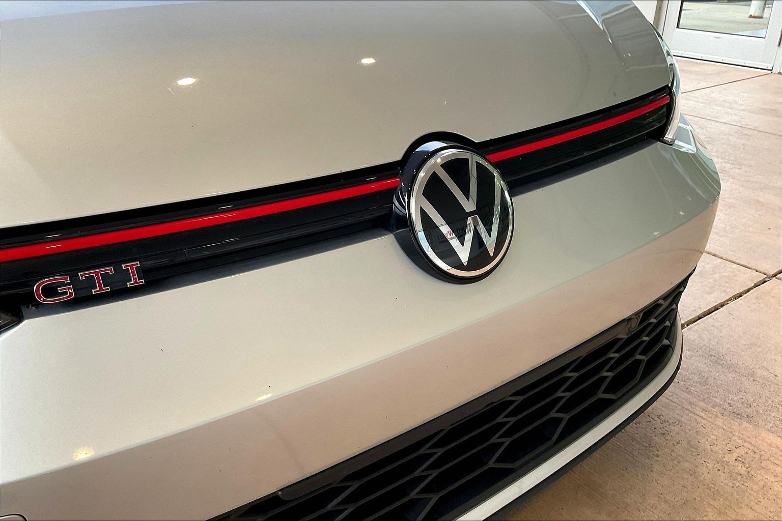 Used 2022 Volkswagen GTI S FWD image 30