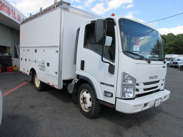 Used 2018 Isuzu NPR RWD image 2
