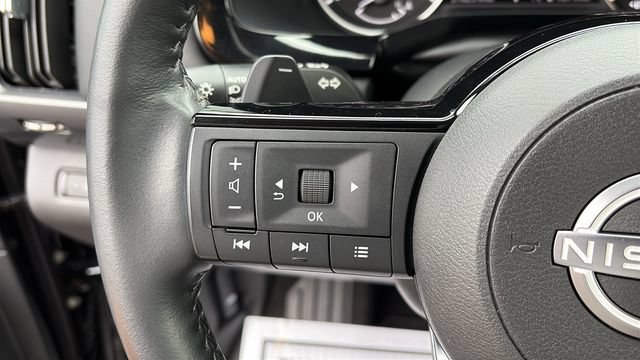 Certified 2024 Nissan Pathfinder SL AWD/4WD image 12