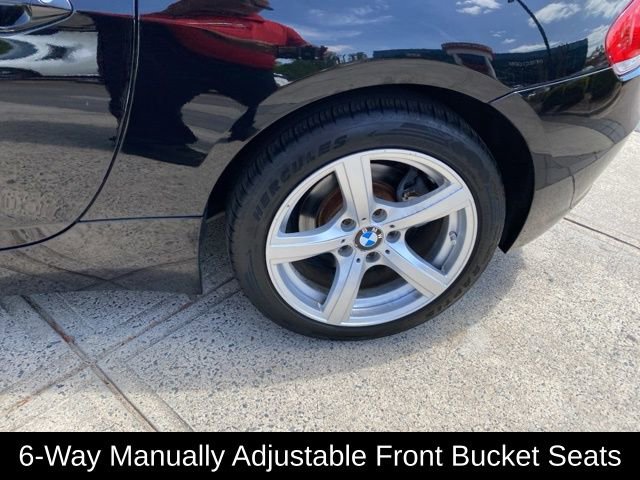 Used 2012 BMW Z4 sDrive28i image 16