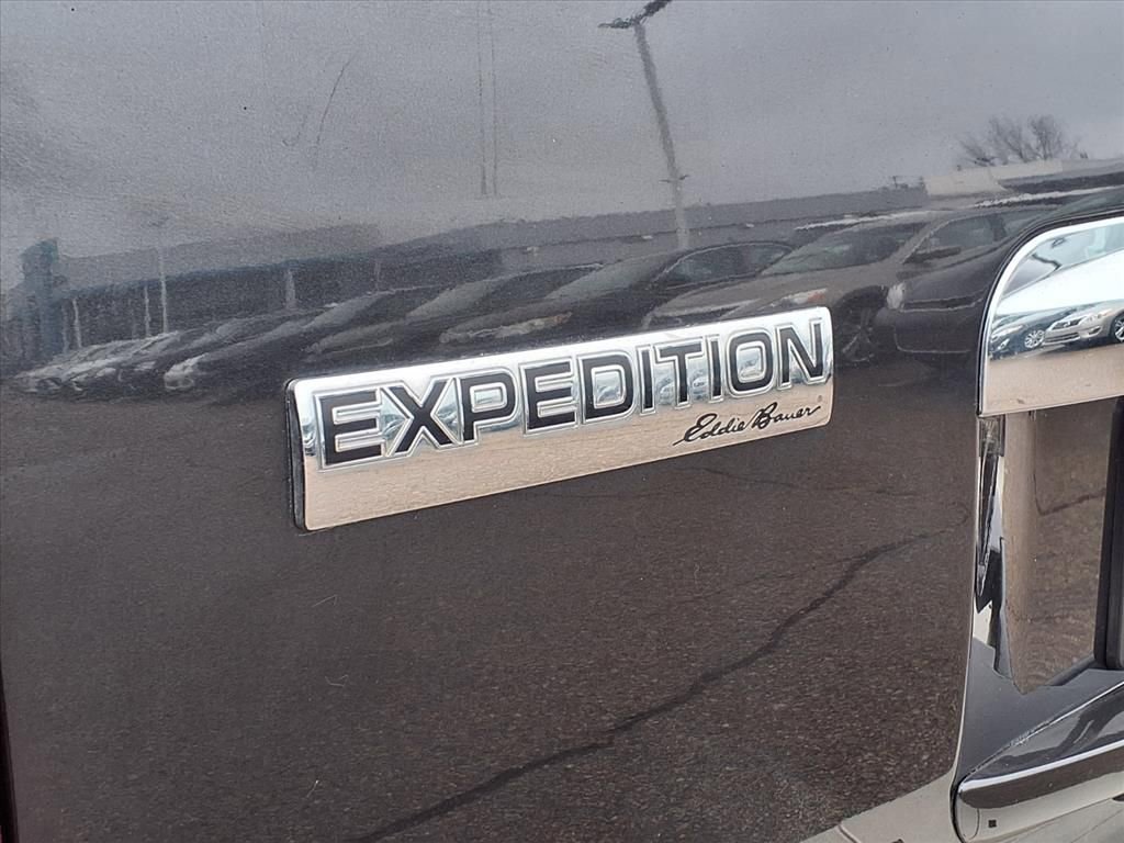 Used 2007 Ford Expedition Eddie Bauer AWD/4WD image 10