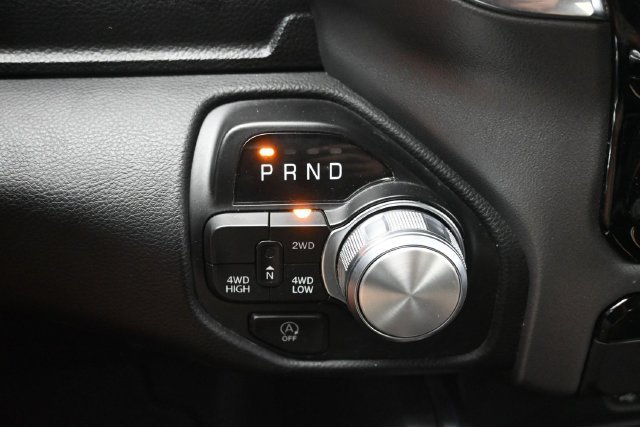 Used 2024 RAM 1500 Laramie AWD/4WD image 9
