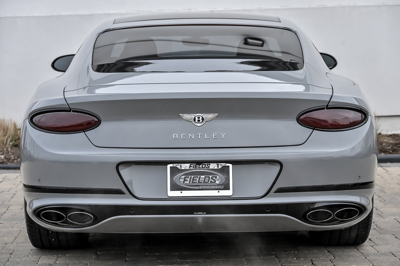 Used 2023 Bentley Continental GT V8 image 13