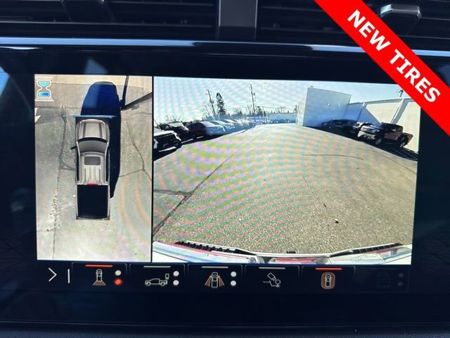 Used 2024 GMC Sierra 1500 AT4 AWD/4WD image 21