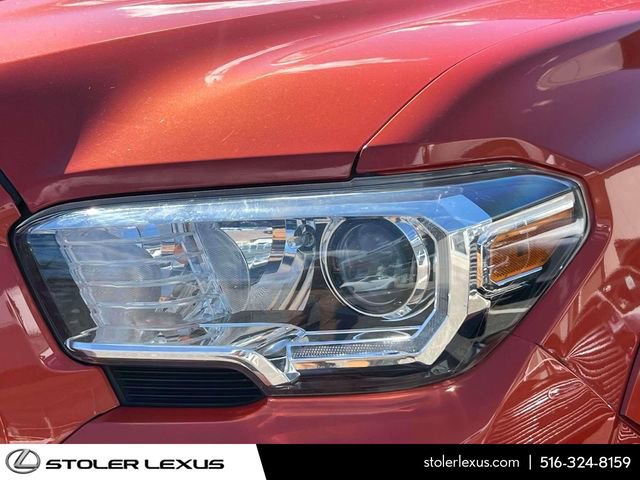 Used 2016 Toyota Tacoma TRD Sport w/ Towing Package image 11