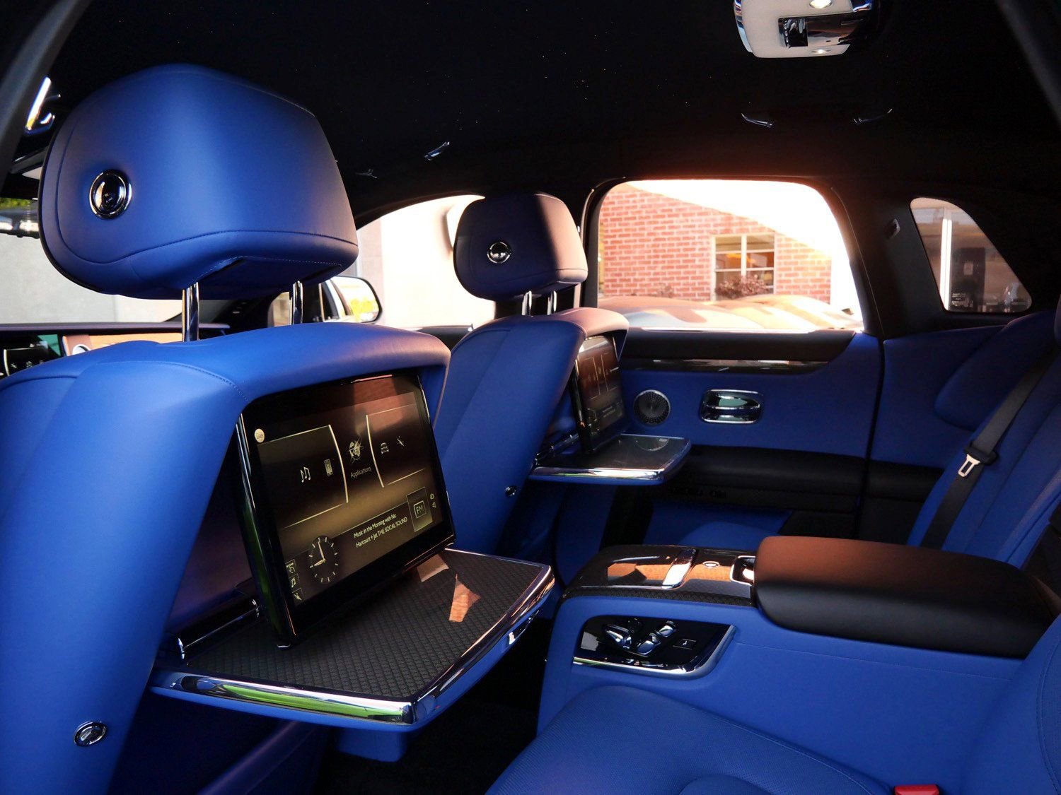 Certified 2023 Rolls-Royce Ghost Black Badge w/ Black Badge Ghost Package image 35