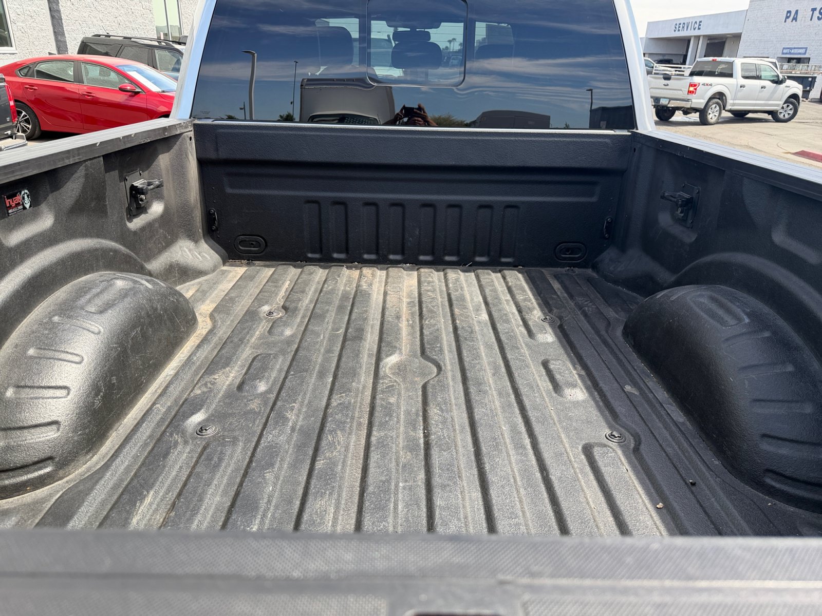 Used 2020 Ford F250 Platinum w/ FX4 Off-Road Package AWD/4WD image 27