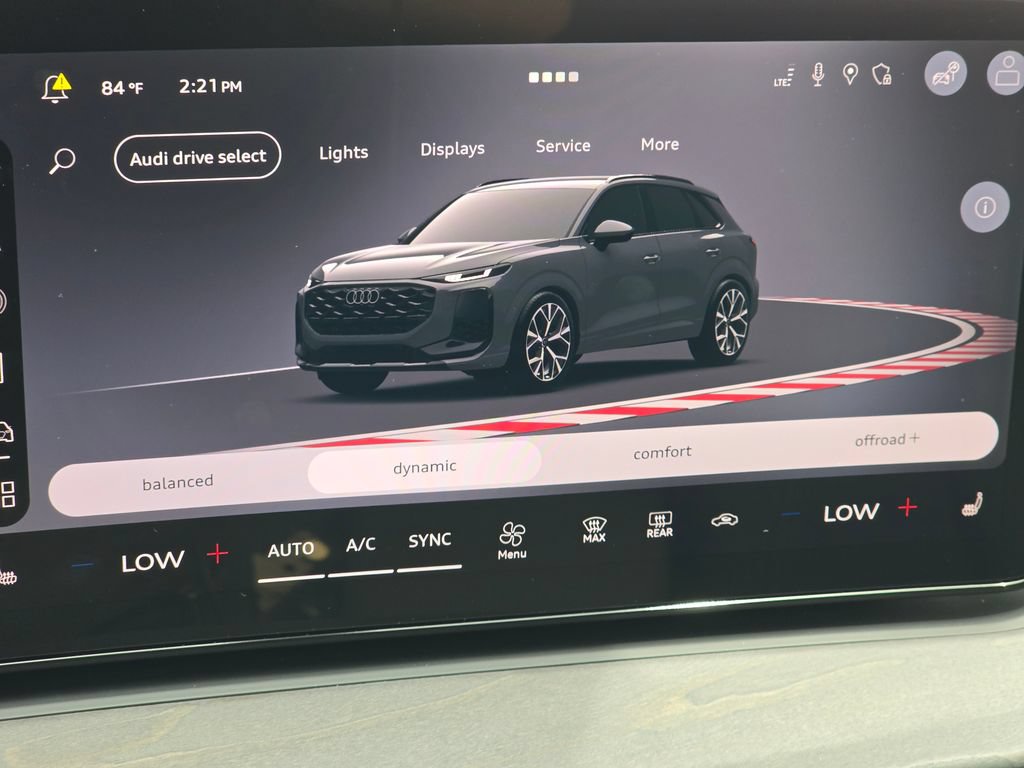 New 2026 Audi Q3 quattro 2.0T AWD/4WD image 28