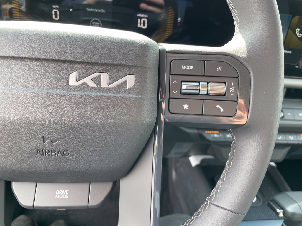 New 2027 Kia Seltos S FWD image 17