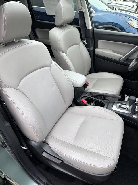 Used 2017 Subaru Forester 2.5i Limited AWD/4WD image 16